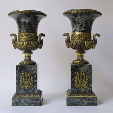 Picture of PAIR OF VASES