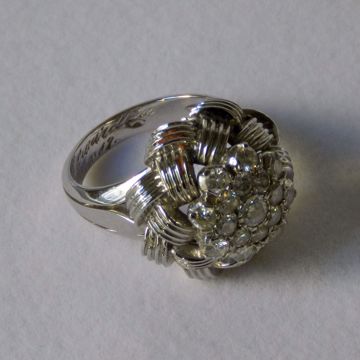 Picture of WITGOUDEN RING_EN