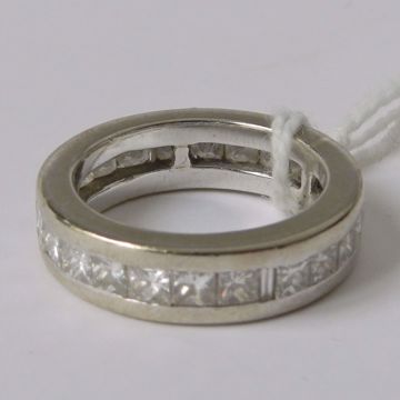 Picture of WHITE GOLDEN RING