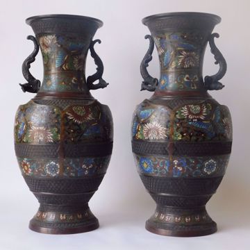 Picture of PAIR OF VASES