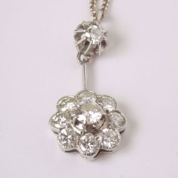 Picture of WHITE GOLDEN NECKLACE