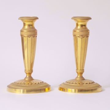 Picture of PAIR OF BRASS CANDLESTICKS 