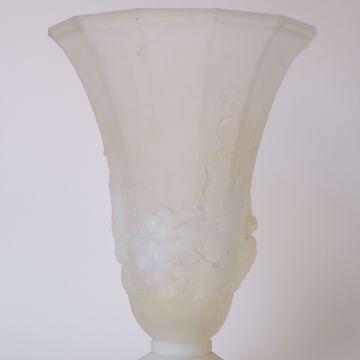 Picture of TWELVE-SIDED VASE