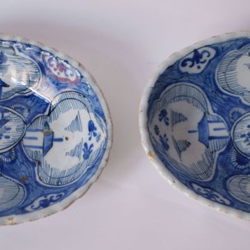 Picture of PAIR OF OVAL SAUCERS