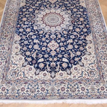Picture of ISFAHAN RUG