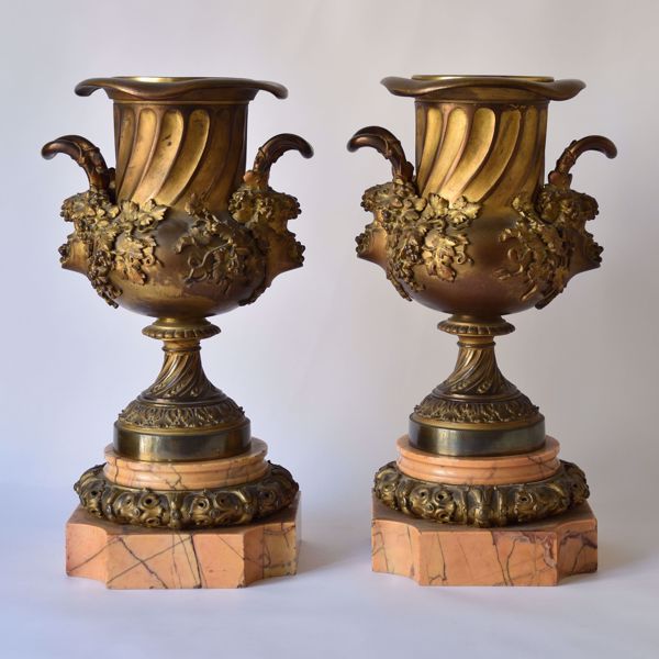 Picture of PAIR OF VASES