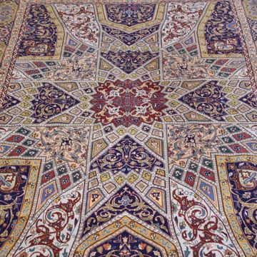 Picture of IRANIAN CARPET