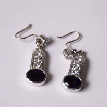 Picture of WHITE GOLD EAR STUDS