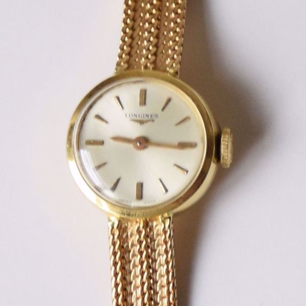 Picture of GOLDEN WATCH