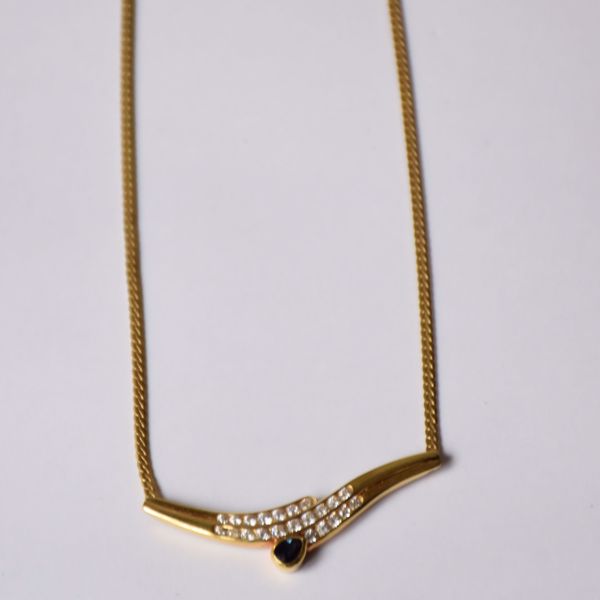 Picture of SMALL GOLDEN NECKLACE