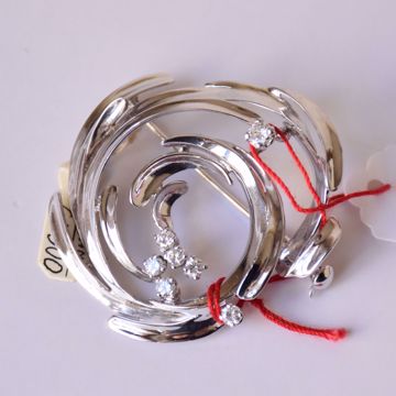 Picture of WHITE GOLDEN BROOCH