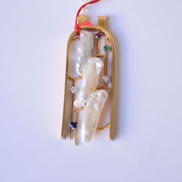 Image de PENDENTIF EN OR MODERNE