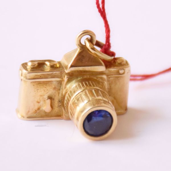 Picture of GOLD PENDANT