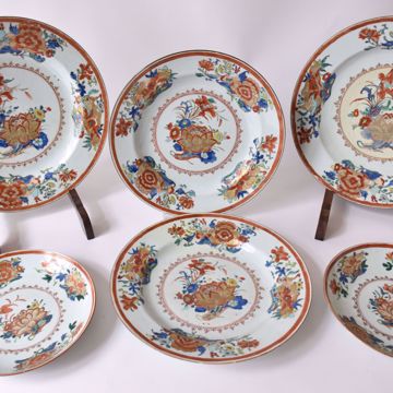 Picture of FOUR SAUCERS AND TWO DEEP PLATES