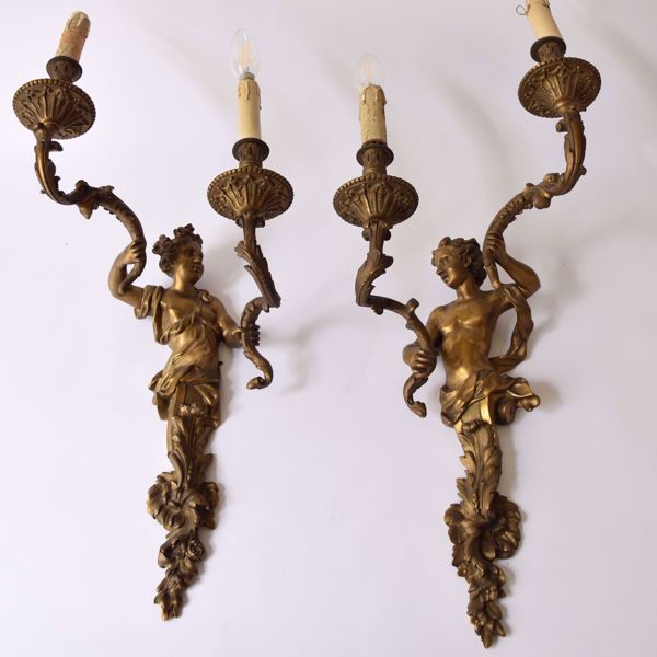 Picture of PAIR OF WALL LAMPS