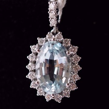 Picture of WHITE GOLDEN PENDANT