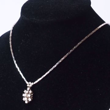 Picture of WHITE GOLD NECKLACE