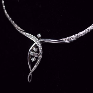 Picture of WHITE GOLD NECKLACE