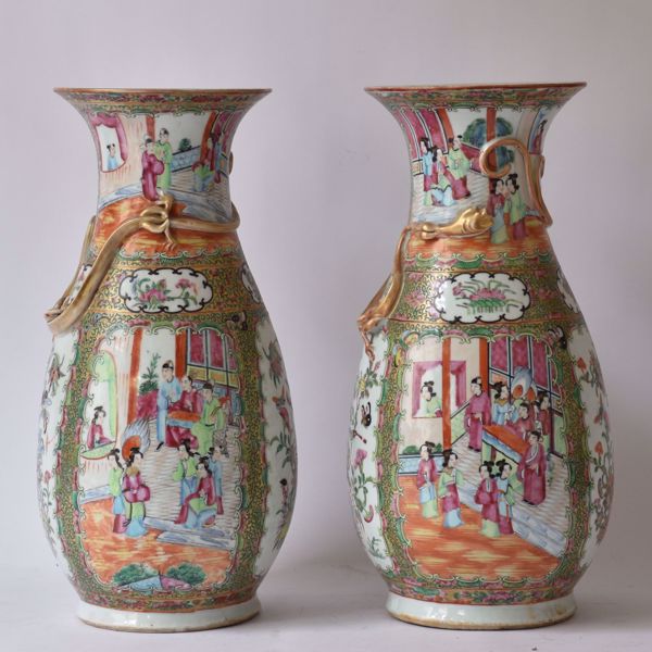 Picture of PAIR OF VASES