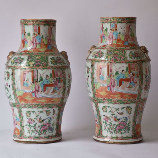 Picture of PAIR OF VASES