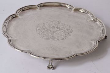 Picture of ROUND LOBED PLATE