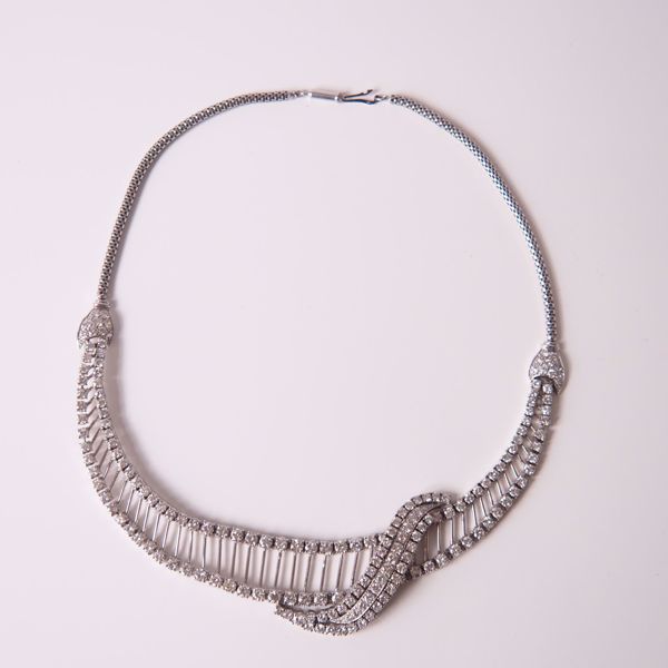 Picture of WHITE GOLD NECKLACE