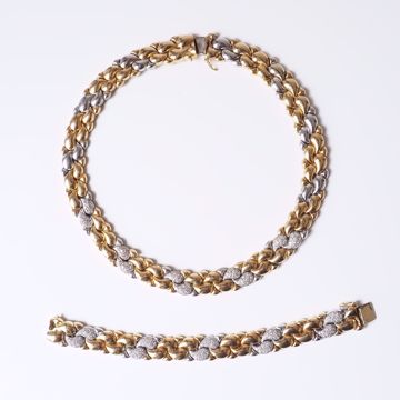 Picture of GOLD NECKLACE AND BRACELET