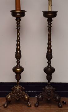 Picture of PAIR OF LAMPS