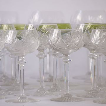 Afbeeldingen van DEEL VAN TAFELSERVIES