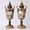 Image sur PAIRE DE VASES A COUVERCLE