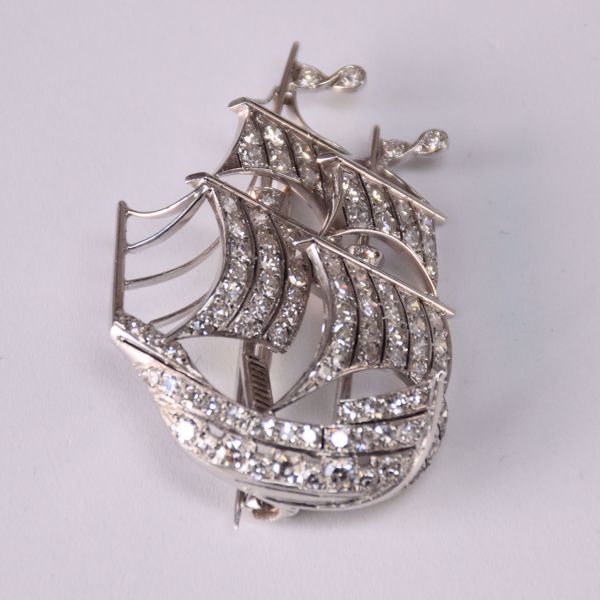 Picture of BROOCH IN THE SHAPE OF A SAILING SHIP