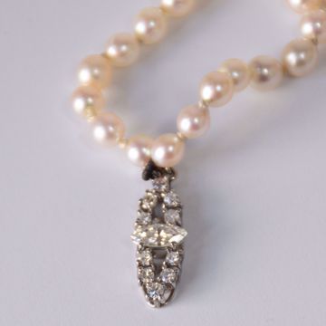 Image de COLLIER DE PERLES AVEC FERMOIR EN OR