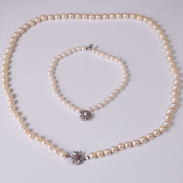 Image sur BRACELET DE PERLES ET COLLIER DE PERLES