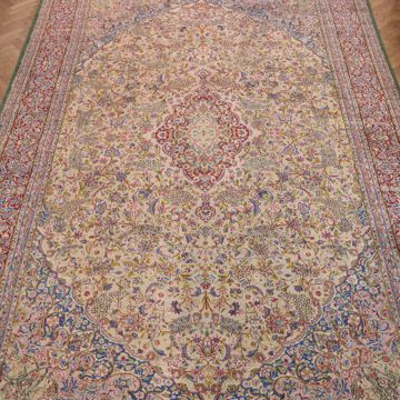 Afbeeldingen van IRANEES TAPIJT