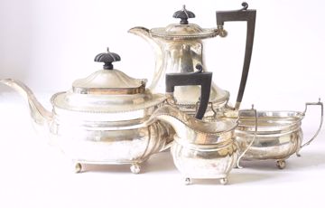 Afbeeldingen van KOFFIE- EN THEESERVIES