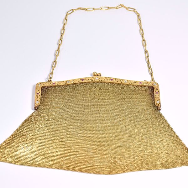 Image sur SAC À MAIN EN OR