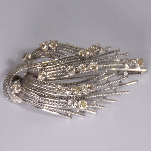 Image sur BROCHE EN OR BLANC