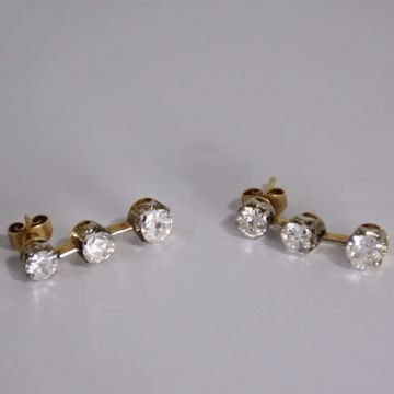 Afbeeldingen van PAAR GOUDEN OORSTEKERS