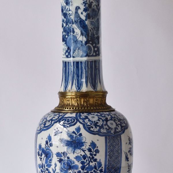 Picture of LARGE LAMP