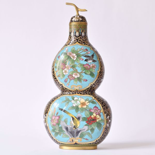 Picture of GOURD-SHAPED VASE