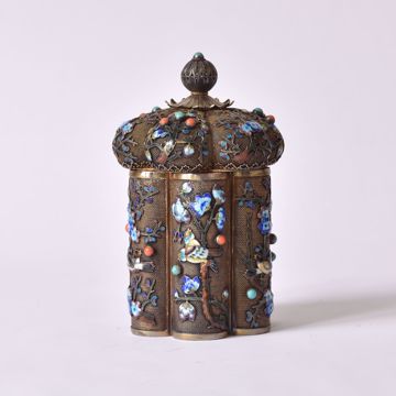 Image de PETIT VASE À COUVERCLE EN FORME DE TEMPLE