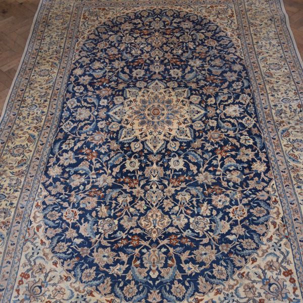 Picture of NAIN RUG